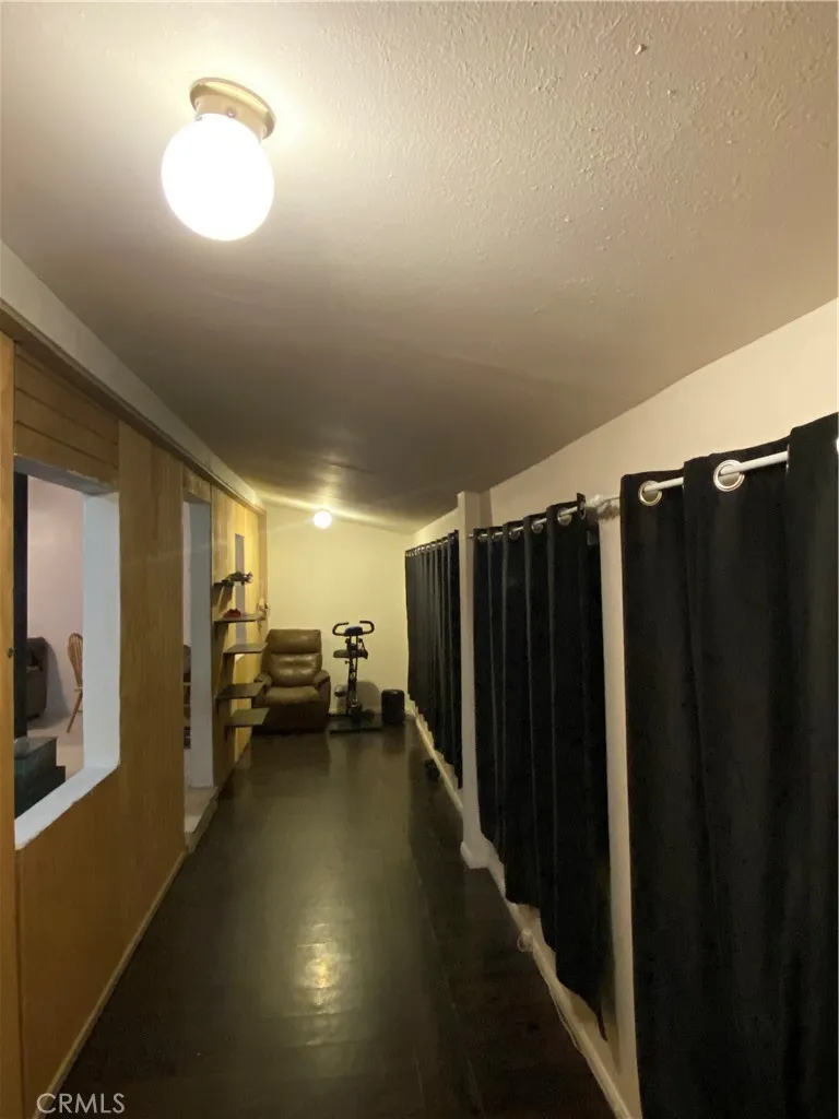 15069 Burns, Apple Valley, California 92307 home-pic-8