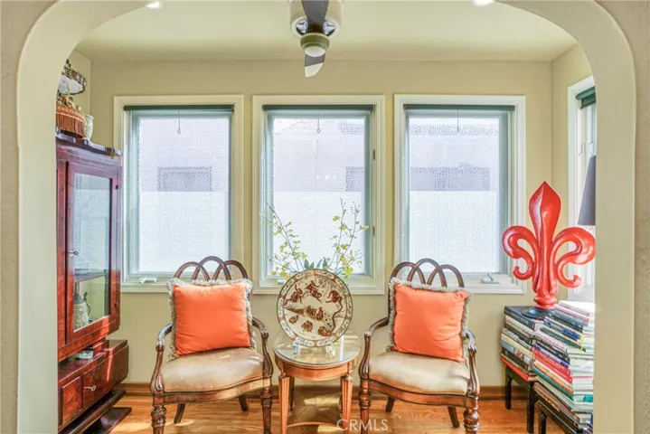 10754 Valley Spring, Studio City, California 91602