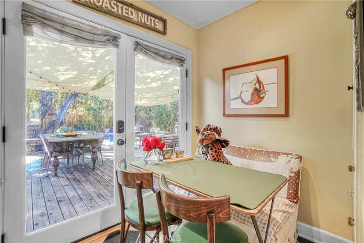 10754 Valley Spring, Studio City, California 91602