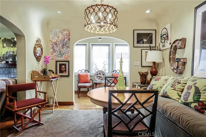 10754 Valley Spring, Studio City, California 91602
