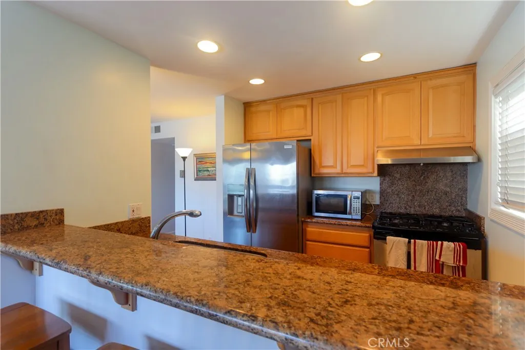 320 Hermosa Avenue 102, Hermosa Beach, California 90254 home-pic-7