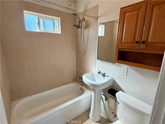 2600 E 14th Street, Long Beach, California 90804