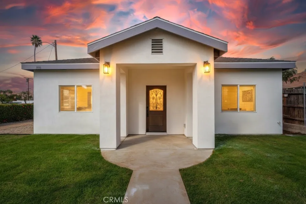 1993 Marlborough Avenue, Riverside, California 92507 home-pic-56