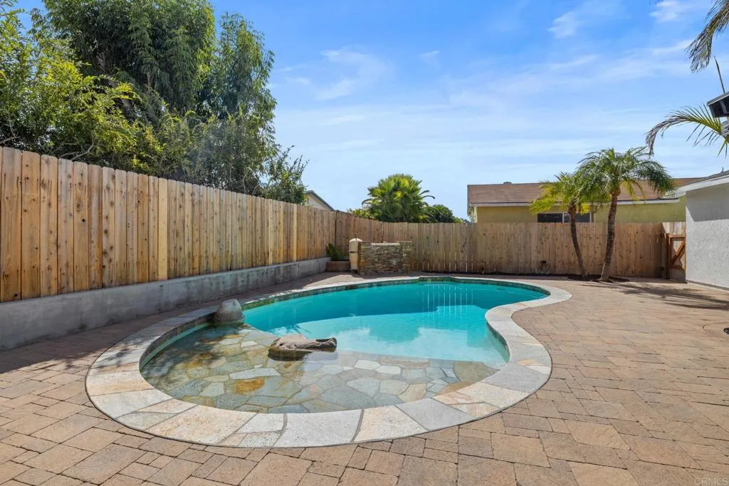 11153 Acaso Way, Mira Mesa, California 92126 home-pic-36