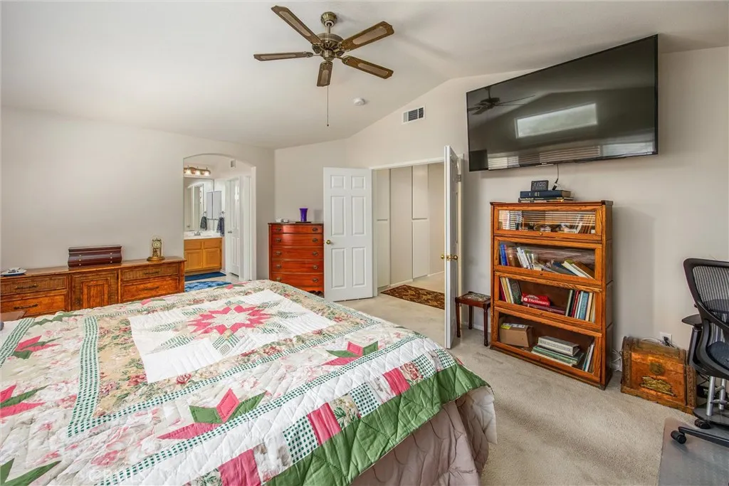 39634 Cornhusk Cir, Murrieta, California 92562 home-pic-32