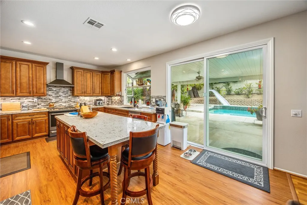 39634 Cornhusk Cir, Murrieta, California 92562 home-pic-19