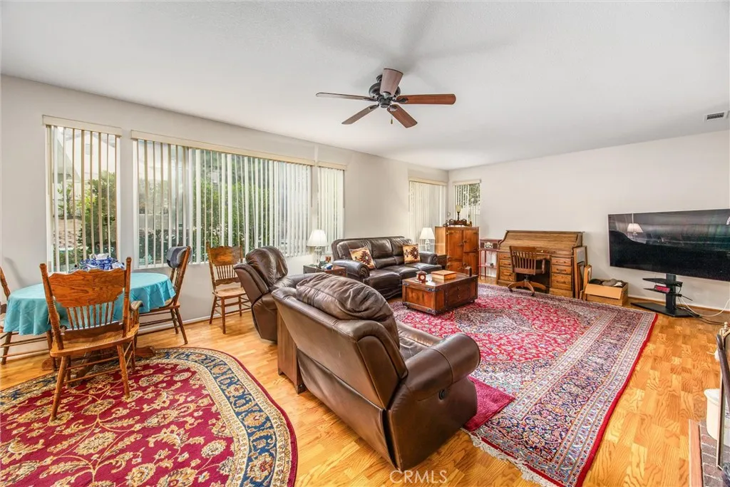 39634 Cornhusk Cir, Murrieta, California 92562 home-pic-16
