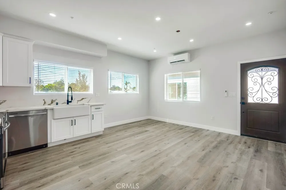 1993 Marlborough Avenue, Riverside, California 92507 home-pic-47