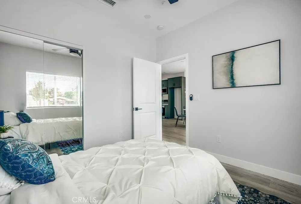 1993 Marlborough Avenue, Riverside, California 92507 home-pic-33