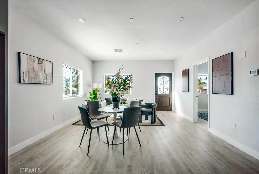 1993 Marlborough Avenue, Riverside, California 92507 home-pic-27
