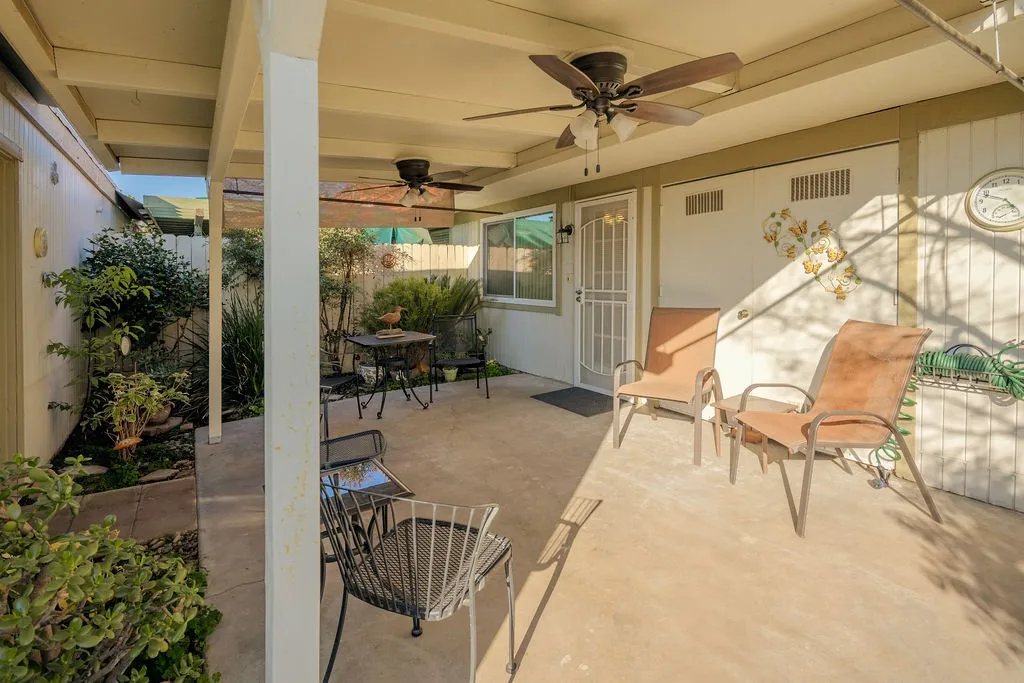 4908 N Sequoia Avenue 102, Fresno, California 93705 home-pic-21