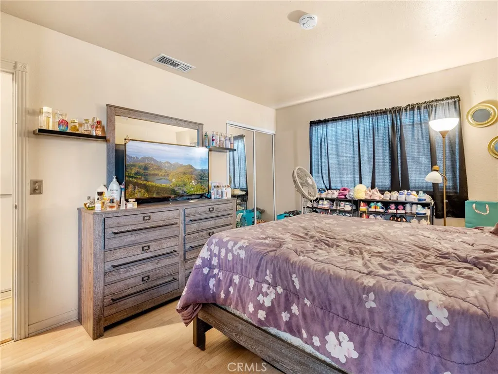 2013 Rushmore, Barstow, California 92311 home-pic-22