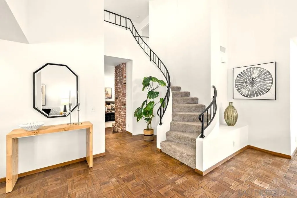 3426 Millikin Ave, San Diego, California 92122 home-pic-13