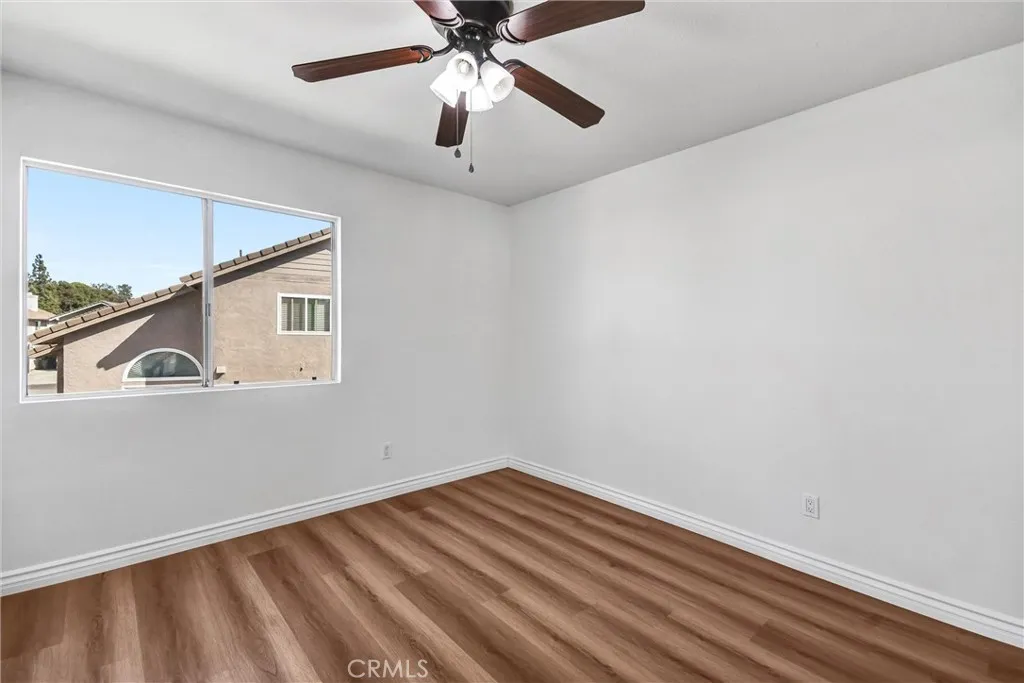 8051 Mcgregor Court, Fontana, California 92336 home-pic-12