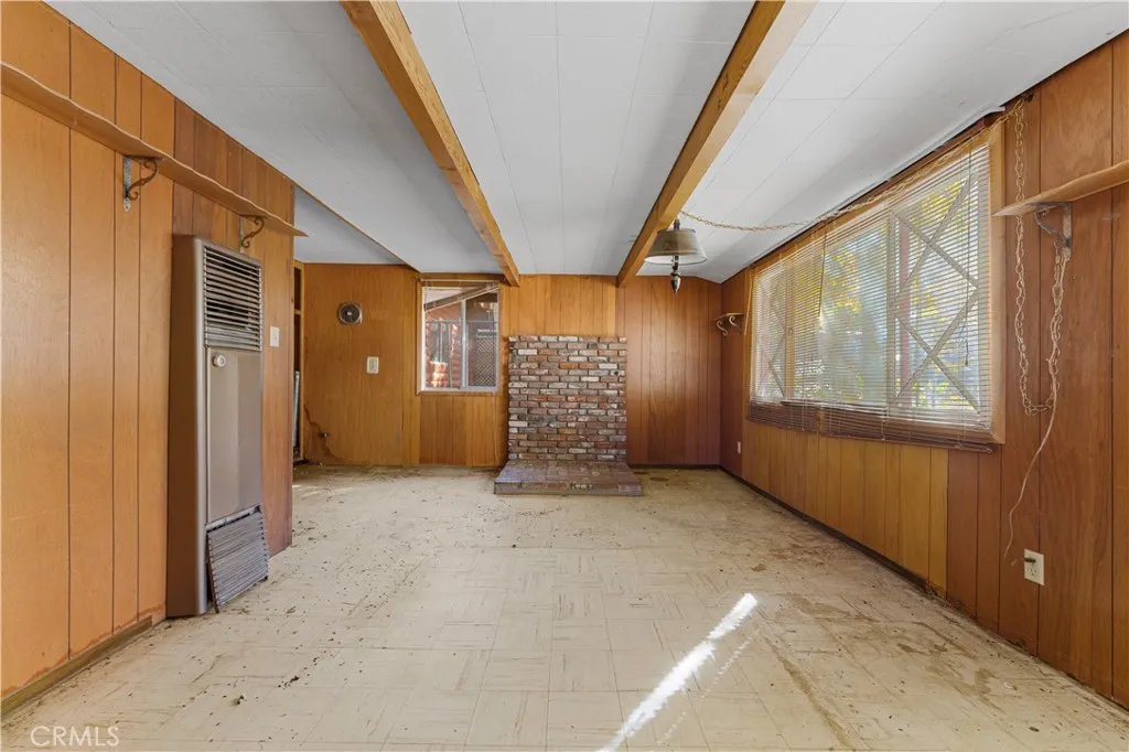 805 San Bernardino, Sugarloaf, California 92386 home-pic-11