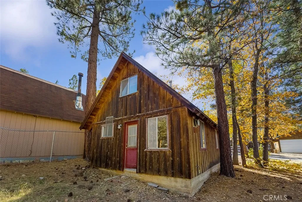 805 San Bernardino, Sugarloaf, California 92386 home-pic-7