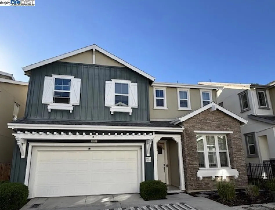 4067 St Helena Way, Dublin, California 94568 home-pic-1