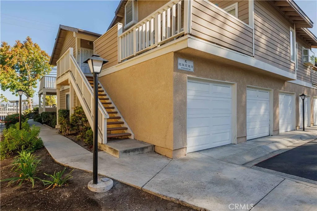 6925 Brightwood Lane 108, Garden Grove, California 92845 home-pic-1