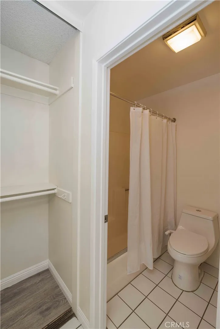6925 Brightwood Lane 108, Garden Grove, California 92845 home-pic-28