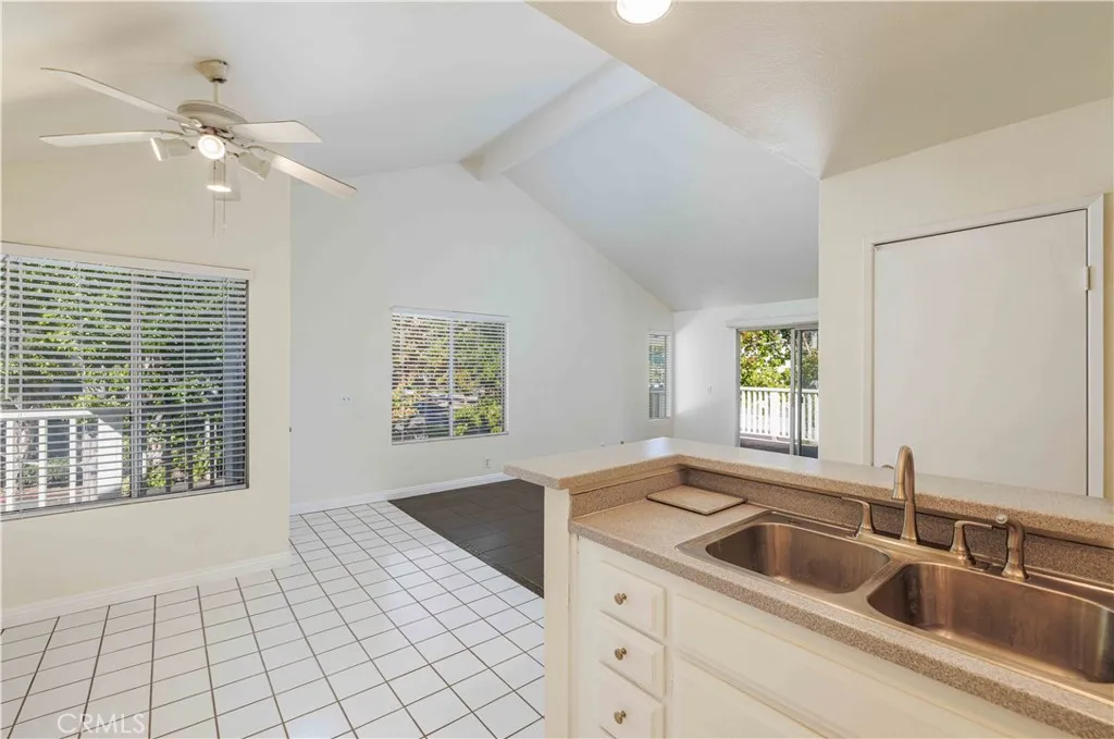6925 Brightwood Lane 108, Garden Grove, California 92845 home-pic-14