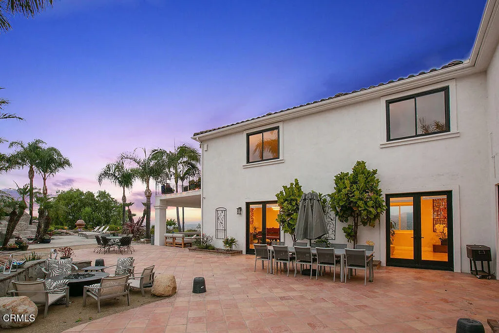13545 Nightsky Drive, Camarillo, California 93012 home-pic-2