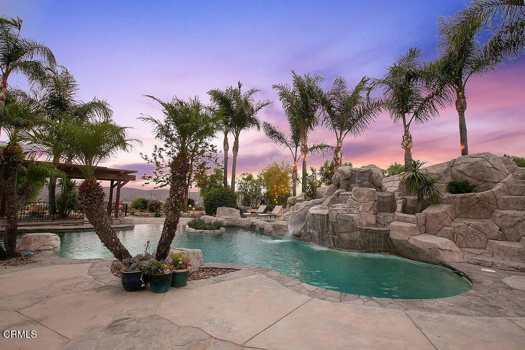 13545 Nightsky Drive, Camarillo, California 93012 home-pic-5