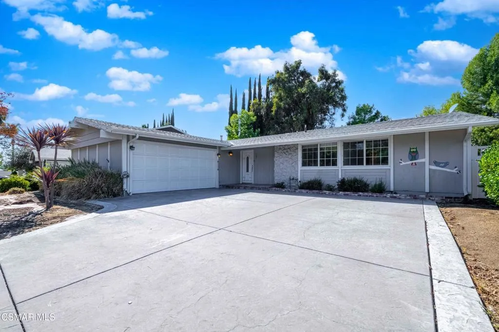 167 Kanan Road, Oak Park, California 91377 home-pic-1