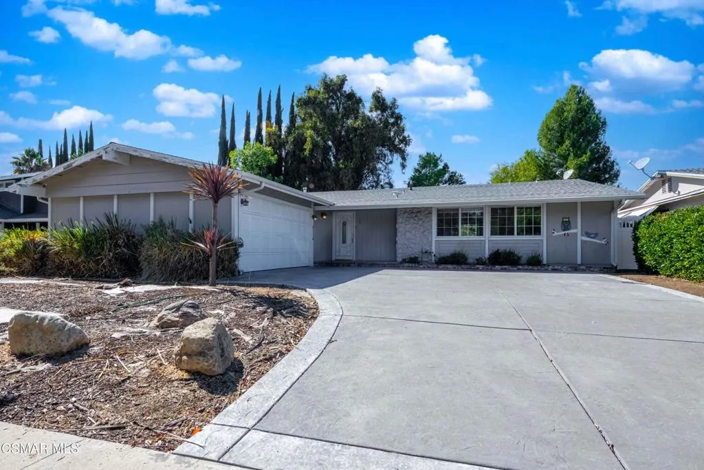 167 Kanan Road, Oak Park, California 91377 home-pic-0