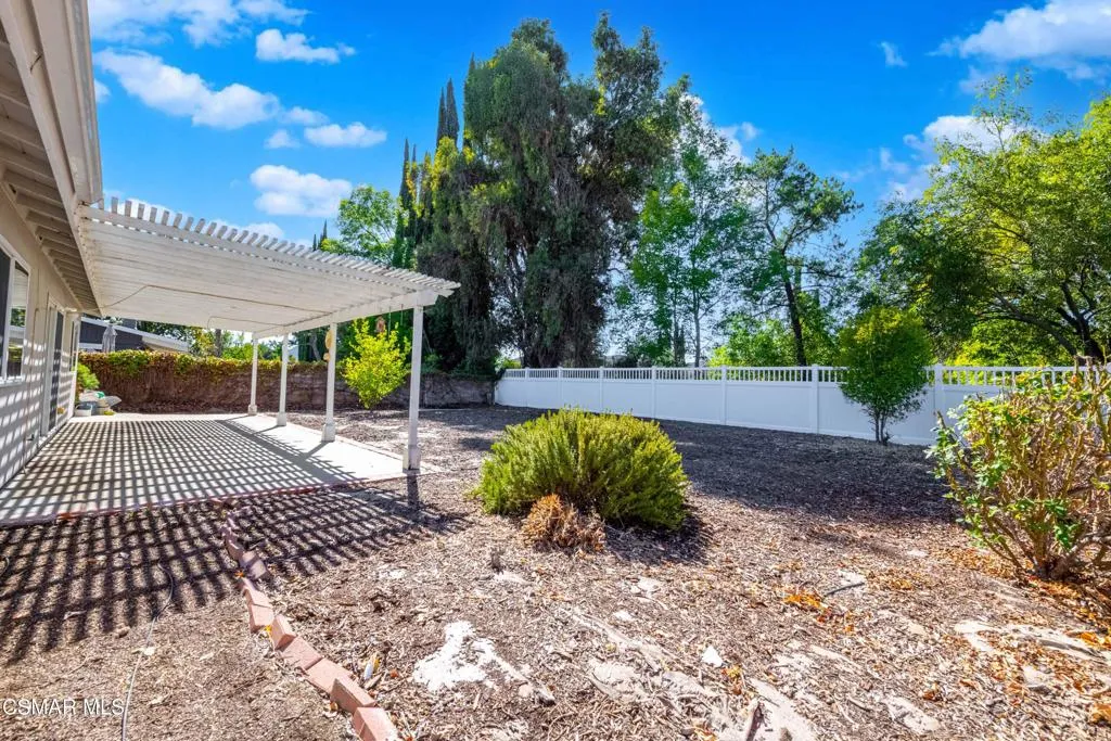 167 Kanan Road, Oak Park, California 91377 home-pic-29