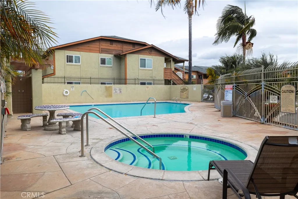 517 Calle Montecito 91, Oceanside, California 92057 home-pic-19
