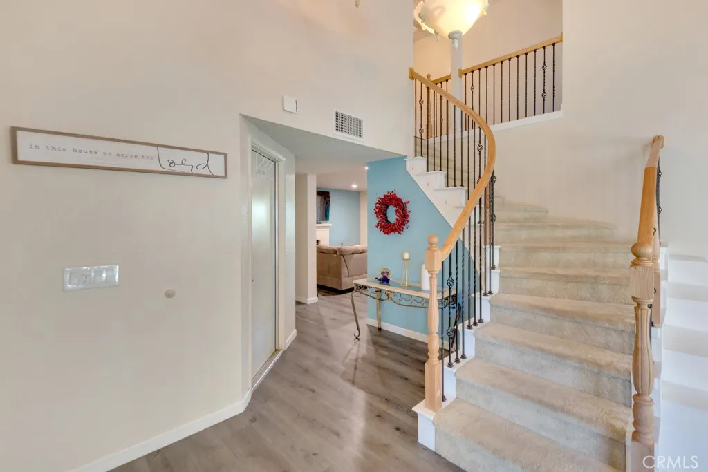 43927 Fallon Drive, Lancaster, California 93535 home-pic-16