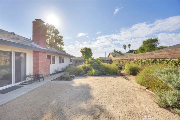 2527 E Brookside, Orange, California 92867