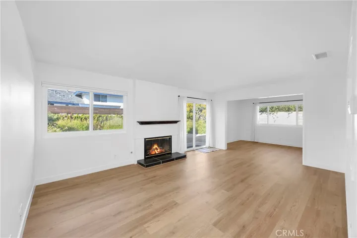 2527 E Brookside, Orange, California 92867