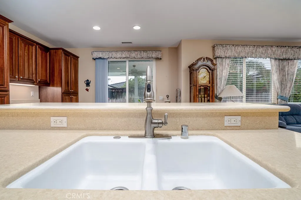 29108 Lighthouse Court, Menifee, California 92585 home-pic-25