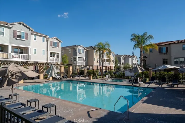Community pool