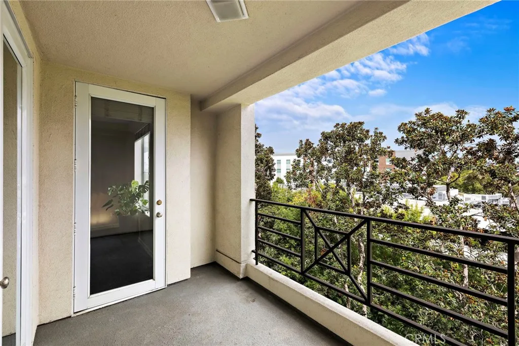 2243 Martin Street 310, Irvine, California 92612 home-pic-12