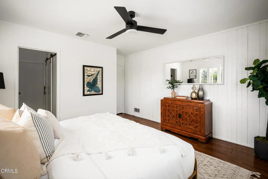 1640 N Altadena Drive, Pasadena, California 91107 home-pic-26