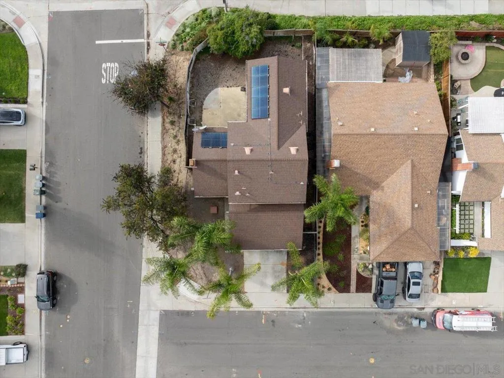 401 Blueridge Place, Escondido, California 92026 home-pic-27