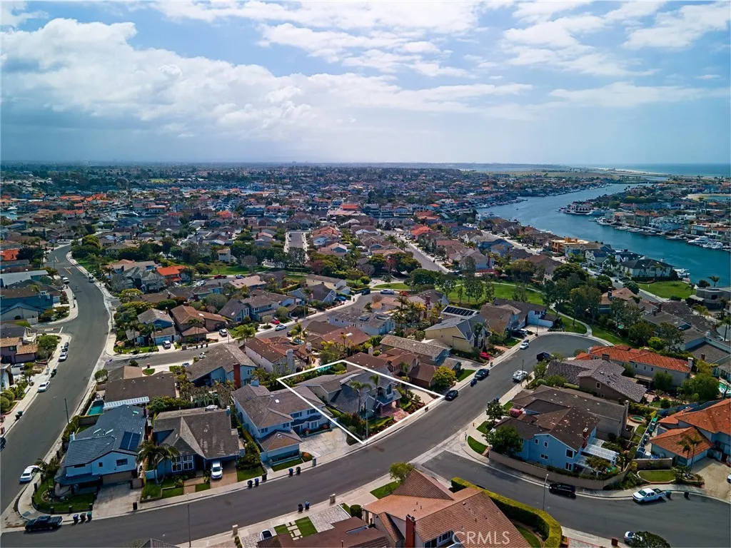 16312 Spartan Circle, Huntington Beach, California 92649 home-pic-42