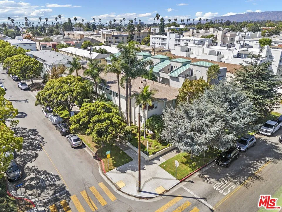 1325 Washington Avenue C, Santa Monica, California 90403 home-pic-19