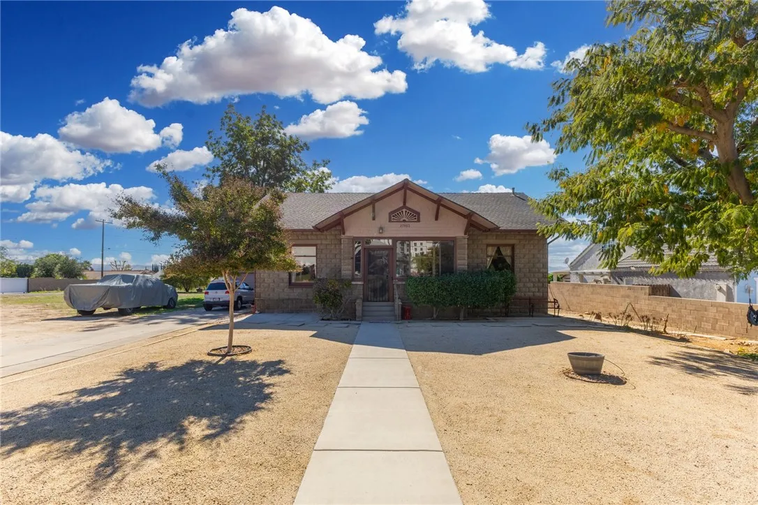 27953 Atlantic, Highland, California 92346 home-pic-0
