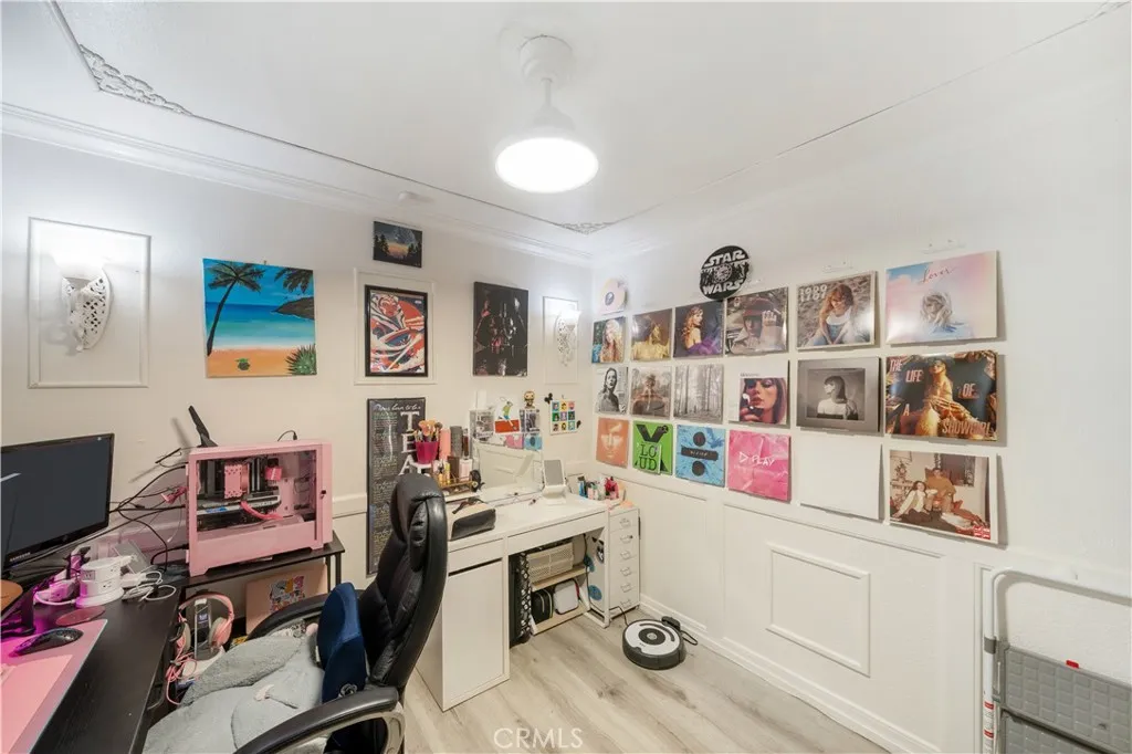 310 E Center, Pomona, California 91767 home-pic-4