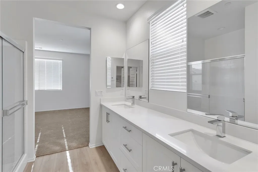 8720 Alturas, Hesperia, California 92344 home-pic-20