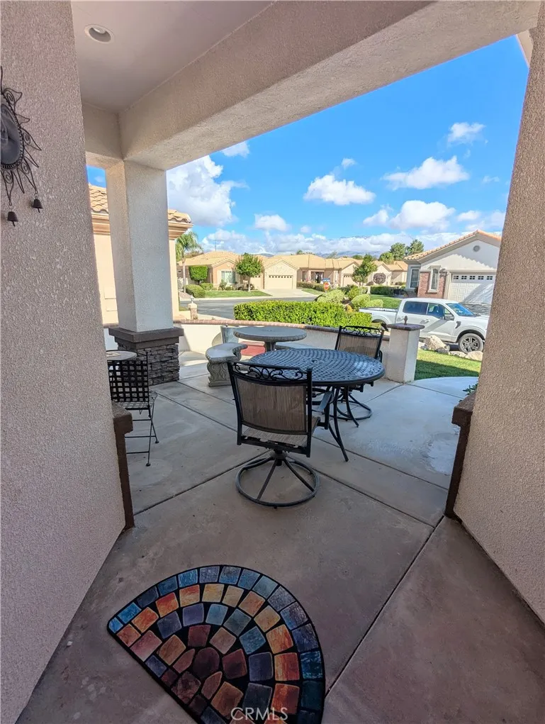 2282 Wailea Beach, Banning, California 92220 home-pic-1