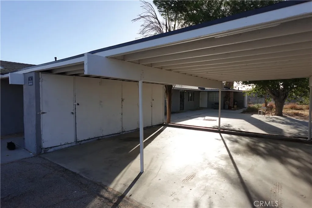 13336 Mohawk Road, Apple Valley, California 92308 home-pic-1