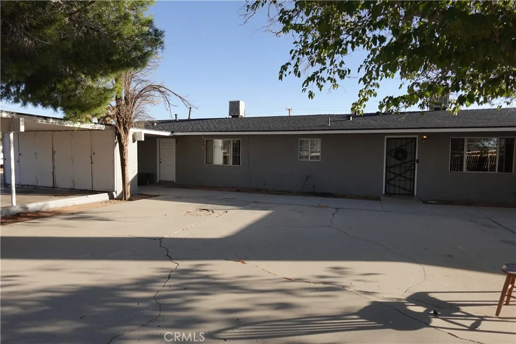 13336 Mohawk Road, Apple Valley, California 92308 home-pic-2