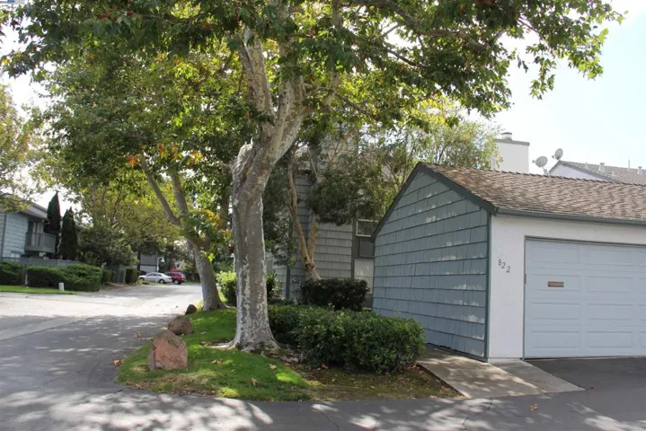 822 Magellan Ln, Foster City, California 94404