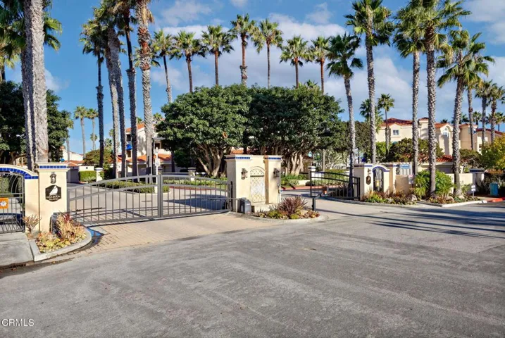 1-web-or-mls-4252_Harbour_Island-74