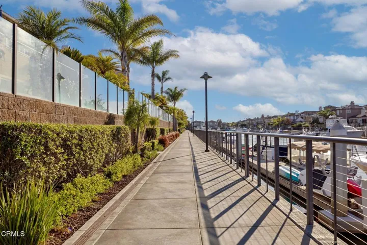 1-web-or-mls-4252_Harbour_Island-81