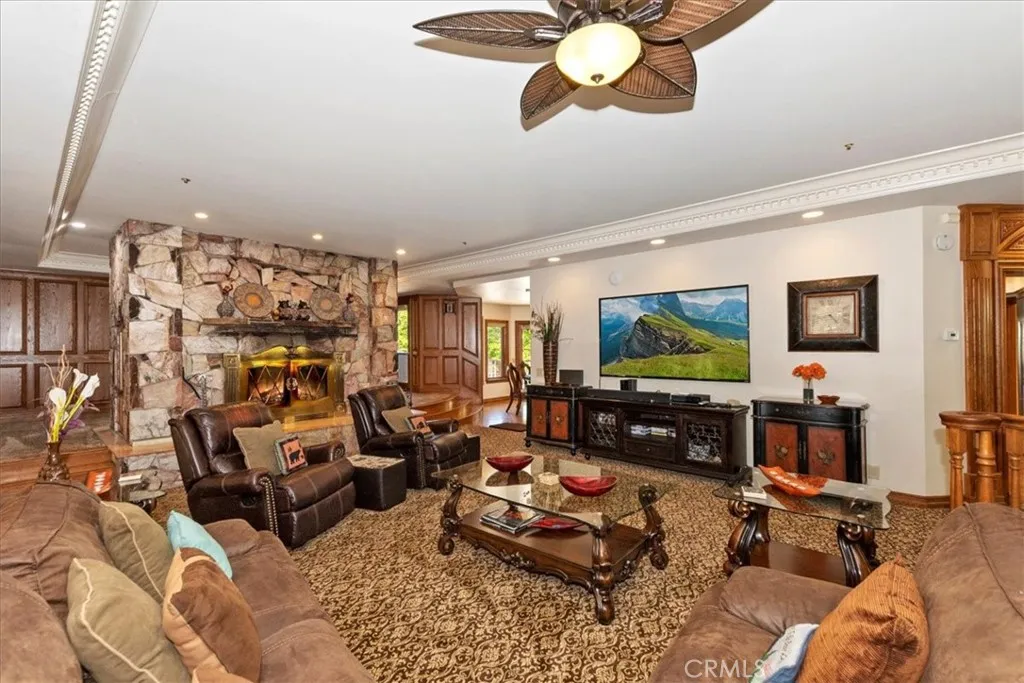 848 Jeffries, Big Bear Lake, California 92315 home-pic-15